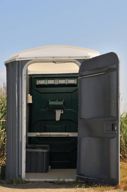 Portable bathroom rental in Riverview, MI